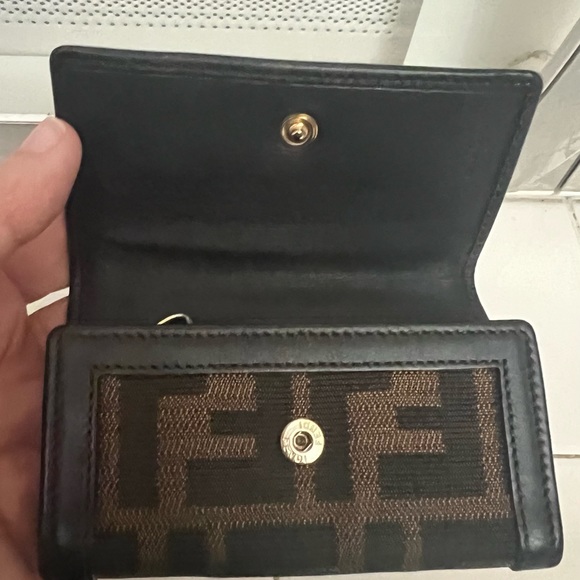 Fendi key holder wallet - Picture 7 of 9